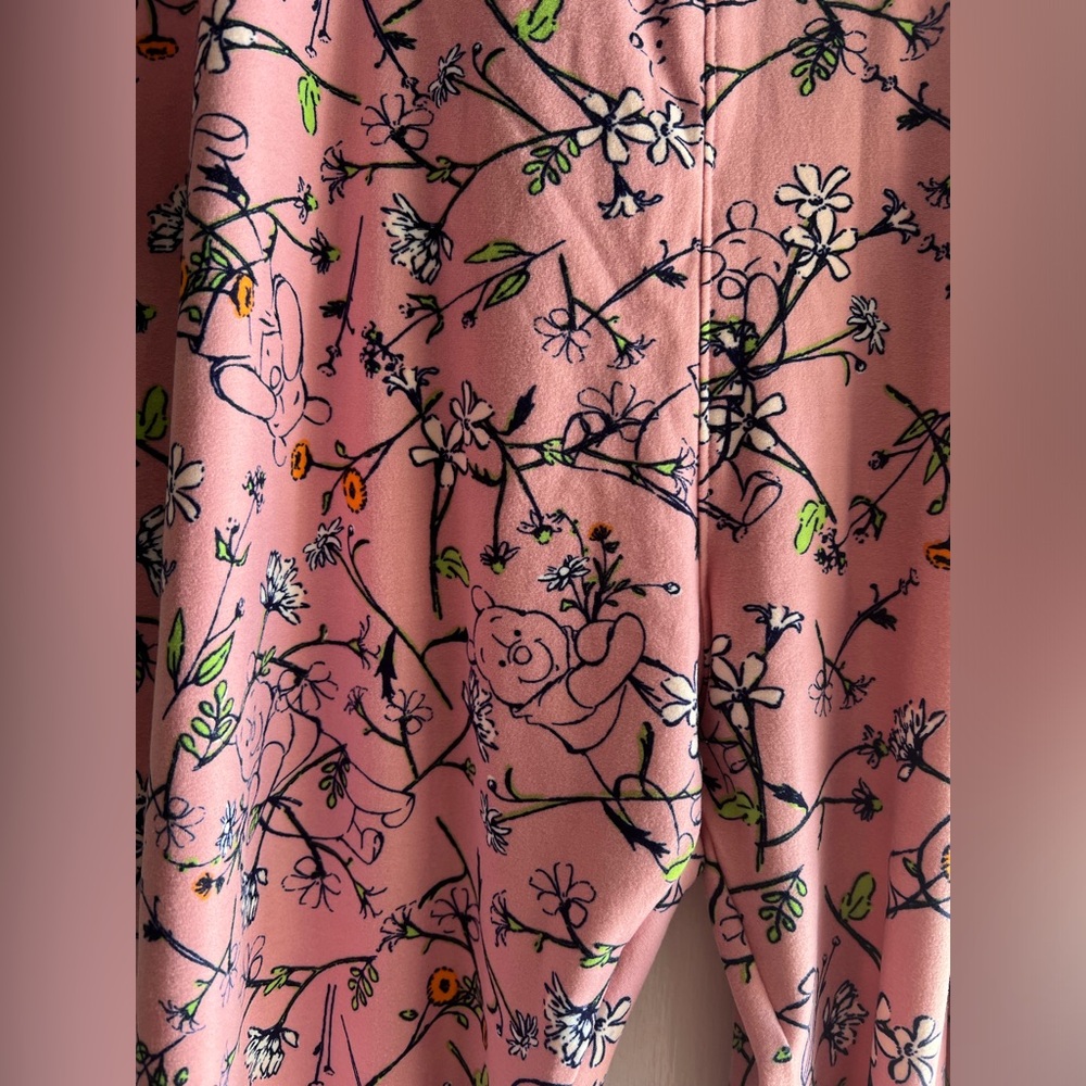 Winnie the Pooh Lula Roe leggings